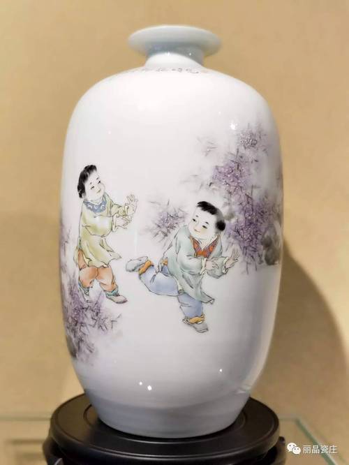 器以载道，艺以传情——走进当代艺术陶瓷的收藏世界