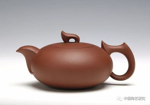 釉色双绝 从王旖旎获奖作品看均陶与钧瓷的原料禀赋与艺术分野